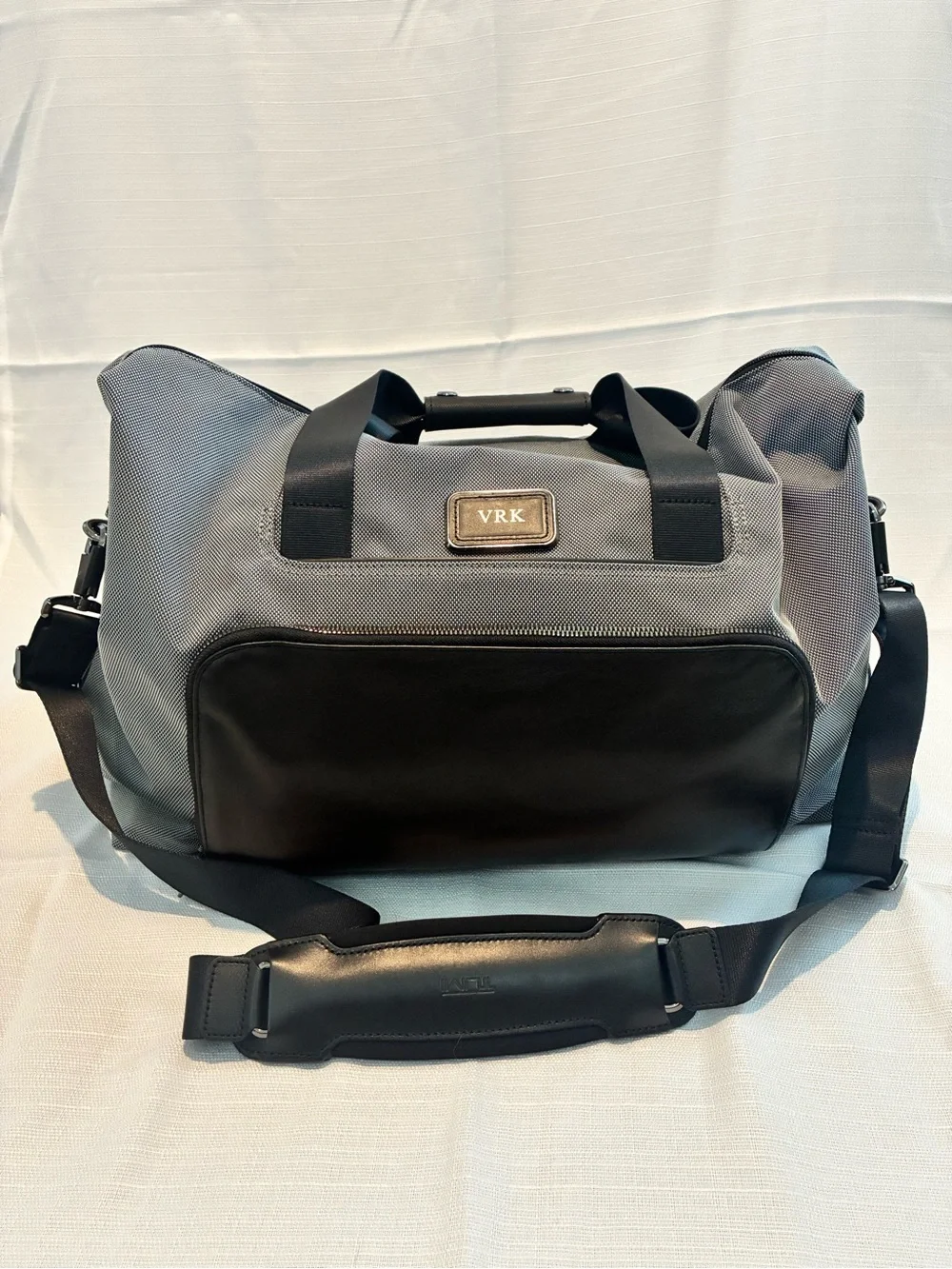 Tumi Men's Alpha X Double Expansion Gray and Black Travel Satchel Duffle Bag